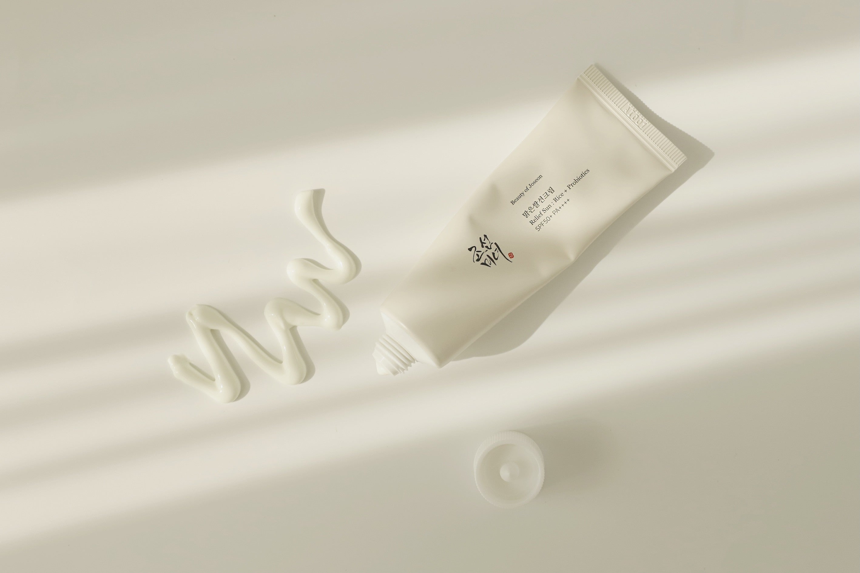 Beauty of Joseon Relief Sun Probiotics + Rice SPF50+ – saulės kremas